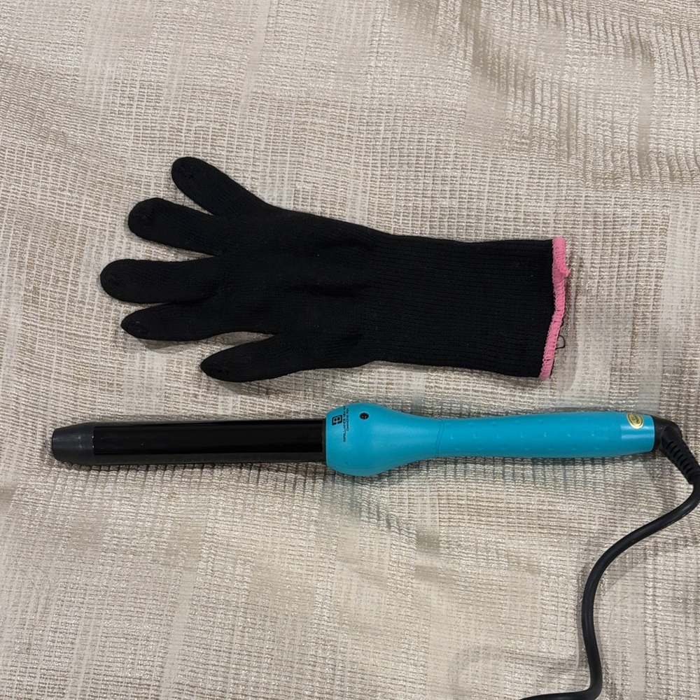 Brilliance New York Blue Curling Iron